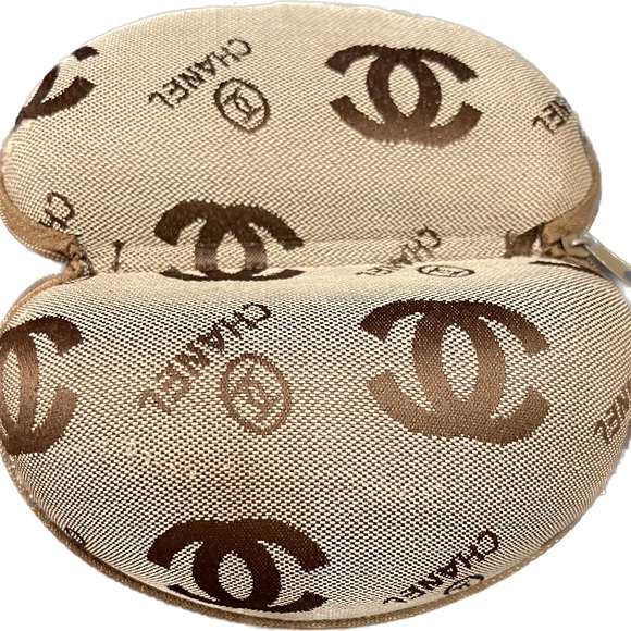 🕶️GUC Chanel Sunglass Case🕶️ - Picture 5 of 5